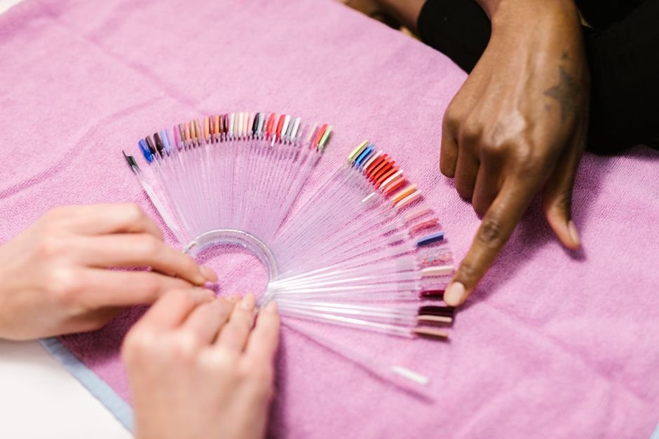 How to Choose the Right Spa for Your Nail Care Needs in Houston